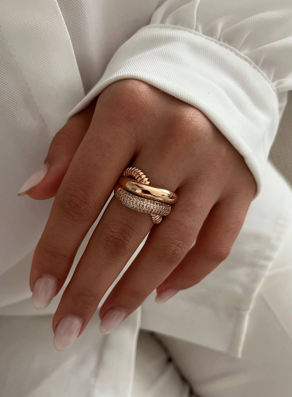 انگشترزنانه ژوپینگ مدل خیلی درشت طلایی و نگین دار