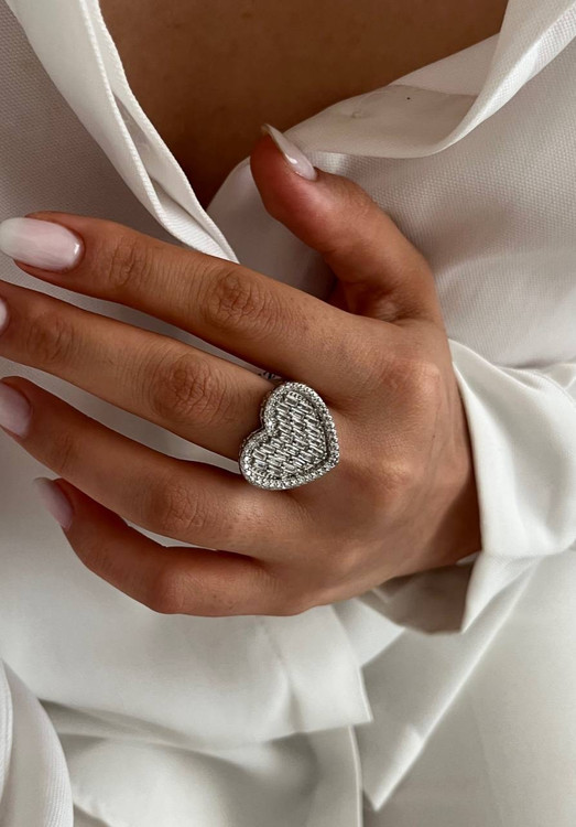 انگشترتمام نگین و جواهری دخترانه نقره ای