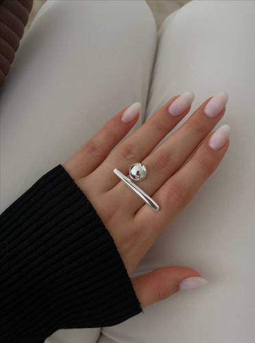 انگشتری خطی دفرمه سیلوردخترانه