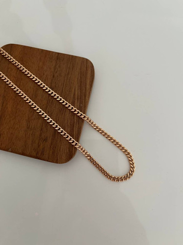 گردنبند ظریف کارتیر طلایی ریز زنانه