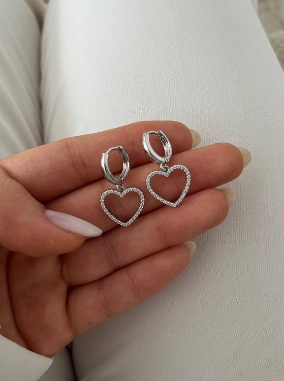 گوشواره نگینی قلبی دخترانه ضداب سیلور